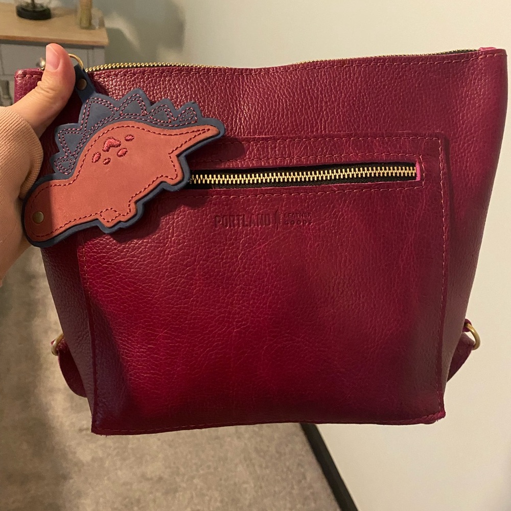 Portland Leather Orchid Small Tote Backpack with Horace Keyring